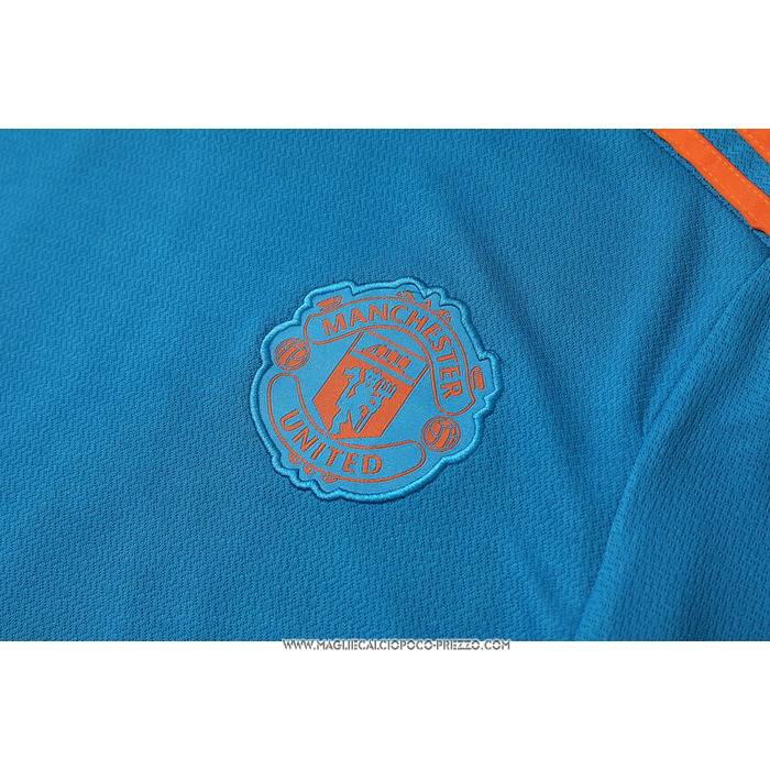 Tuta da Track
 Manchester United 22-23 Manica Corta
 Blu
 - Pantaloncini
